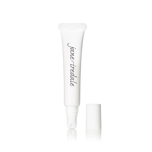 Na zdjęciu znajduje się przezroczysta tubka produktu marki Jane Iredale z białą zakrętką i aplikatorem typu „roll-on” lub ściętym. Opakowanie jest minimalistyczne, z eleganckim logotypem marki nadrukowanym na froncie.