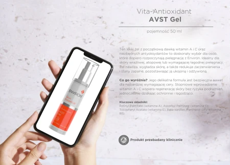 Zdjęcie butelki żelu ENVIRON Vita Antioxidant AVST Gel pokazane w telefonie komórkowym który trzyma kobieca dłoń, obok na szarym tle napisy z opisem produktu, zaletami i składnikami.