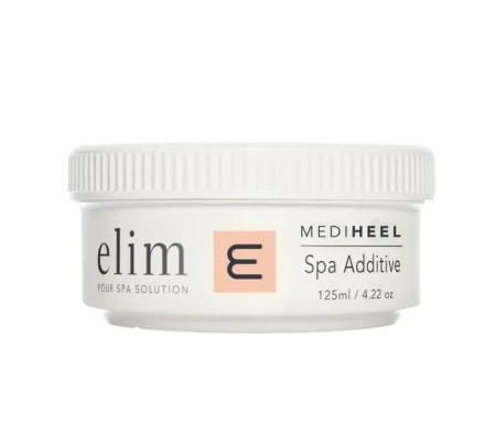 Biały pojemnik z zakrętką marki Elim z serii MediHeel – Spa Additive, 125 ml (4.22 oz). Minimalistyczny design opakowania z delikatnym logo i nazwą produktu, przeznaczonego do zabiegów spa na stopy.