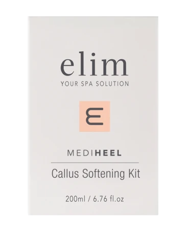 na zdjęciu widoczna jest etykieta z napisem " elim your SPA solution" i nazwą produktu " mediheel callus softening kit"