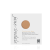 Kwadratowe, papierowe opakowanie pudru mineralnego Jane Iredale PurePressed® Base w wersji refill (wkład uzupełniający). W centrum opakowania widoczny jest okrągły otwór z odsłoniętym pudrem