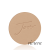 Okrągły, prasowany puder do twarzy marki Jane Iredale w odcieniu Riviera: średni do ciemniejszego beż z ciepłym, złocisto-brązowym podtonem z wytłoczonym logo Jane Iredale.