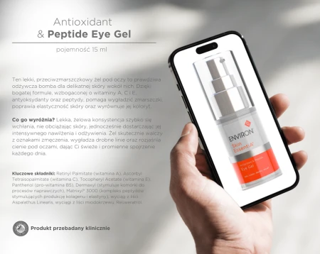 Zdjęcie butelki żelu Antioxidant & Peptide Eye Gel pokazane w telefonie komórkowym który trzyma męska dłoń, obok na szarym tle napisy z opisem produktu, zaletami i składnikami.