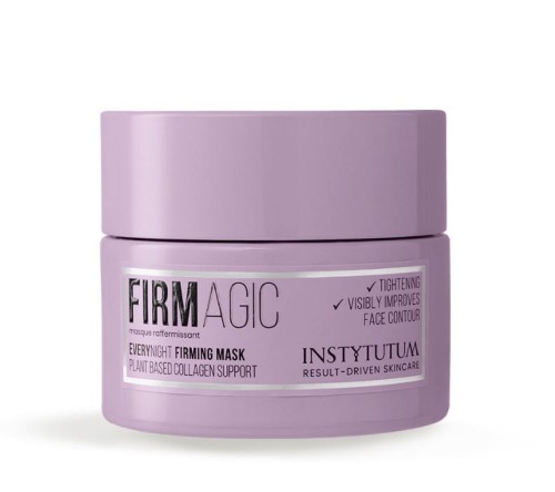 Na zdjęciu znajduje się fioletowy słoiczek z produktem FIRMAGIC Overnight Firming Mask marki Instytutum – maseczką napinającą na noc wspierającą kolagen roślinny. Opakowanie ma elegancki, minimalistyczny design.