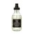 Butelka Davines OI Oil – Absolute Beautifying Potion o pojemności 135 ml. Przezroczyste opakowanie z czarną pompką i czarną etykietą zawiera lekkie, złociste serum do włosów z olejkiem roucou, przeznaczone do wszystkich rodzajów włosów.
