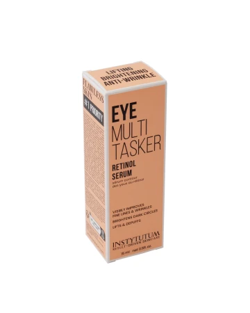 Na zdjęciu jest produkt Eye Multi Tasker Retinol Serum. Jest to serum pod oczy z retinolem, zamknięte w pomarańczowej tubce oraz pokazane w kartonowym opakowaniu.