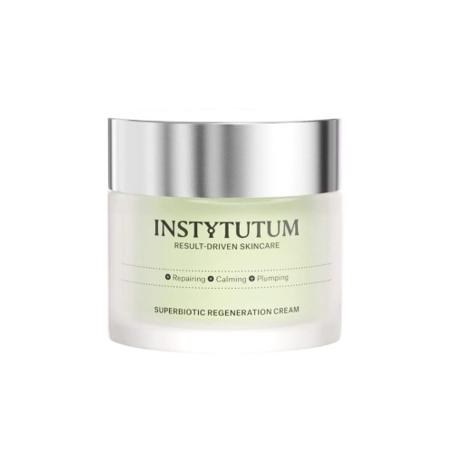Sam słoiczek Instytutum Superbiotic Regeneration Cream na czarnym tle. Zdjęcie eksponuje eleganckie, luksusowe opakowanie oraz nazwę produktu i jego kluczowe działanie: regenerujące, kojące i wygładzające