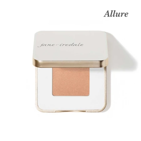 Cień do powiek Jane Iredale PurePressed Eye Shadow Single w odcieniu Allure.  Ciepły, łososiowo-brzoskwiniowy cień z satynowym blaskiem. Doskonały na dzień – dodaje skórze ciepła i zdrowego blasku.
