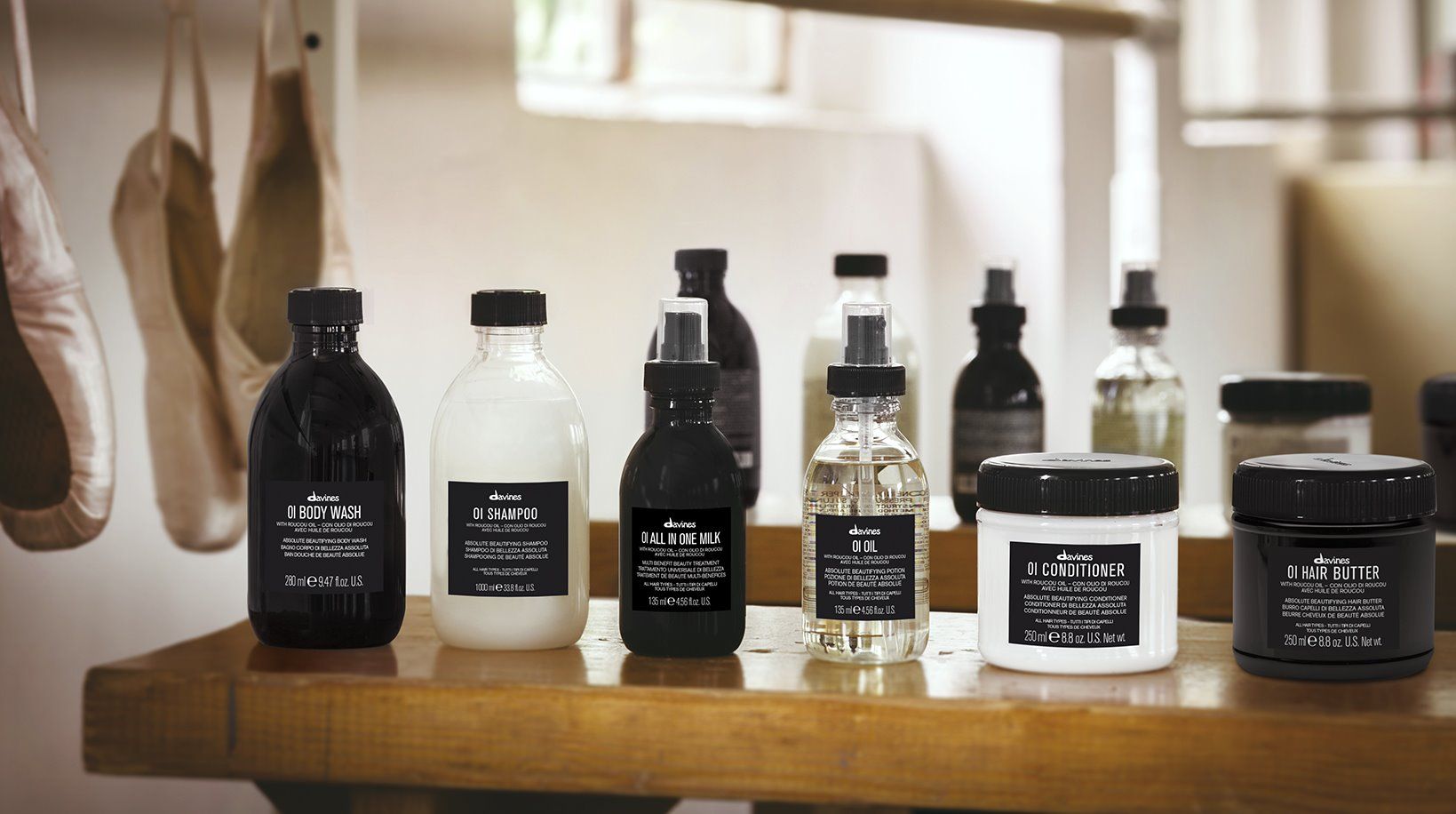 DAVINES OI OIL - zestaw do codziennej pielęgnacji każdego rodzaju włosów (szampon, mleczko, olejek) 
